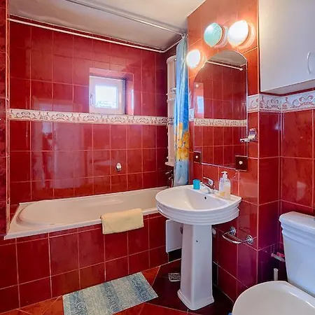 Eastcomfort Decebal Апартаменты